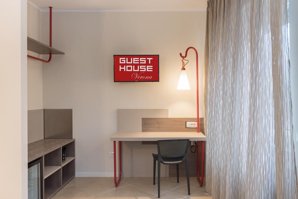 Guesthouse Verona Habitación foto